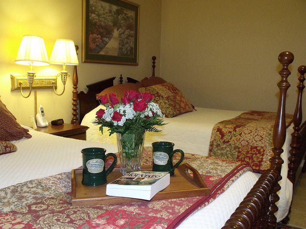 Hemlock Inn 블로잉 롹 외부 사진