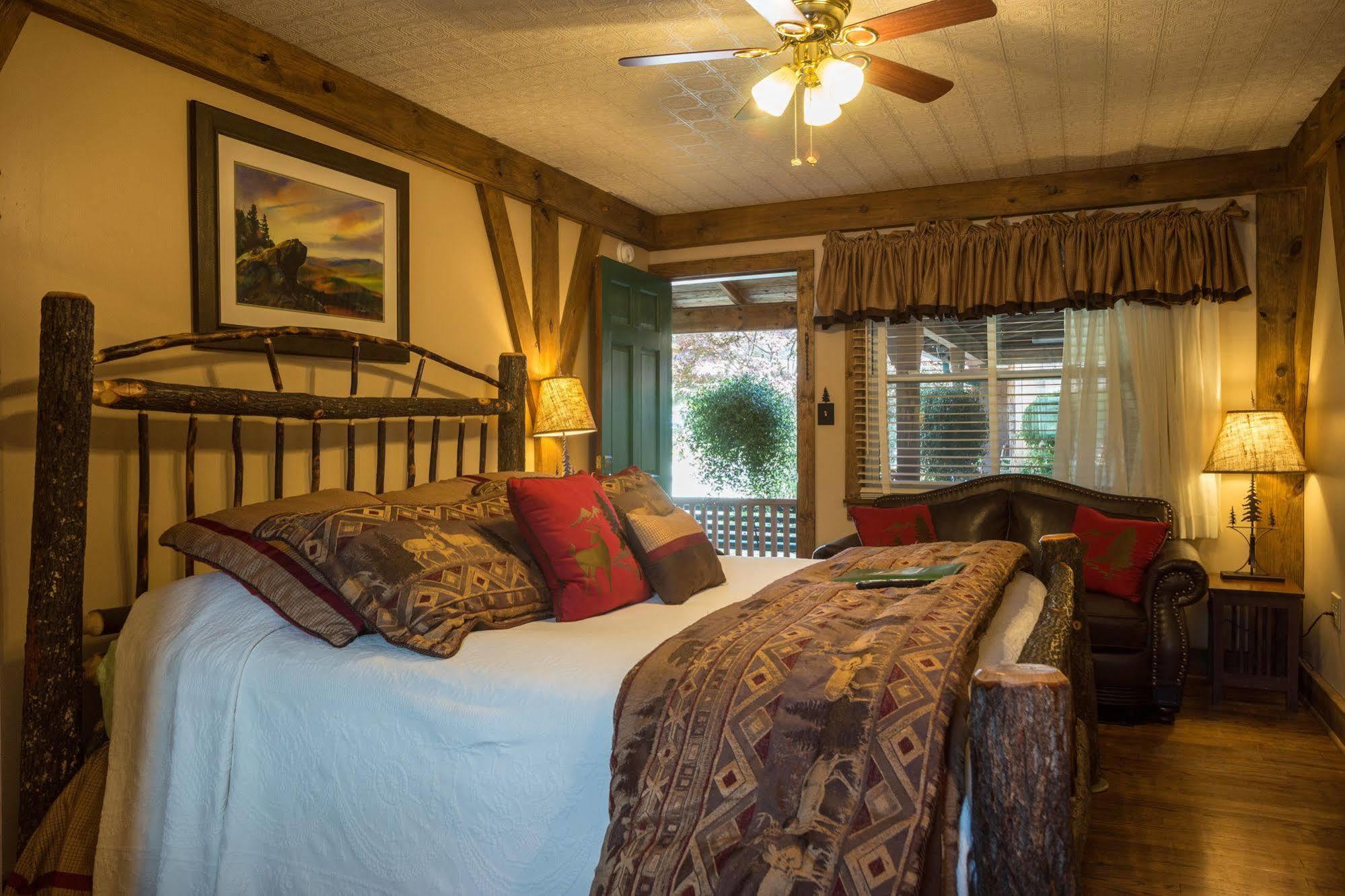 Hemlock Inn 블로잉 롹 외부 사진